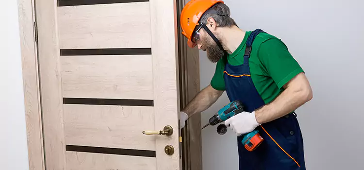 Replace Internal Door Handle with Lock Franconia